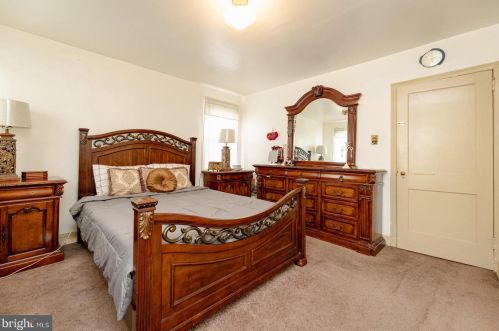 1417 Friendship St, Philadelphia PA 19149-1620 exterior