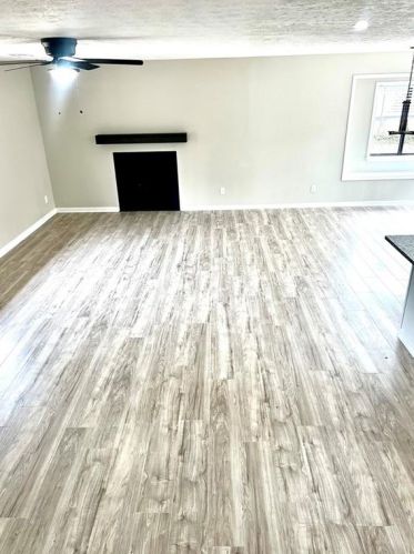 2831 Broxton Mill Ct, Lithonia GA  30039-6279 exterior