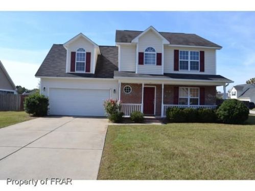 302 Tennessee Walker Dr, Raeford, NC 28376-8011