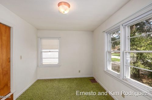 821 Fairfield Ave, Grand Rapids MI 49504-3743 exterior