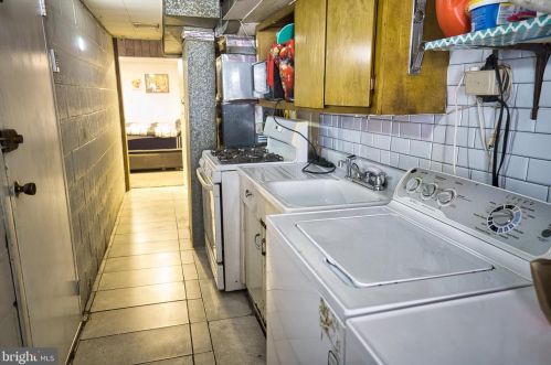 8617 Jackson St, Philadelphia PA  19136-2107 exterior