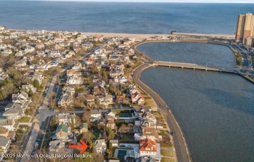 410 Euclid Ave, Red Bank NJ 07711 exterior