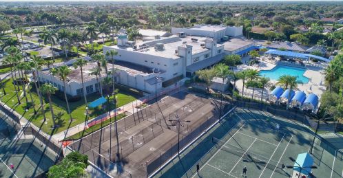 9679 Harbour Lk Cir, Boynton Beach FL 33437-3812 exterior