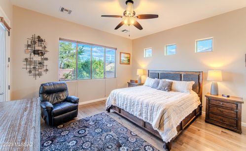 2432 Bassett Peak Dr, Green Valley AZ 85622-8116 exterior