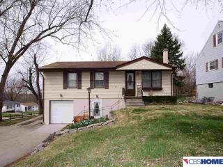 1504 75th Ave, Omaha NE  68114-1702 exterior
