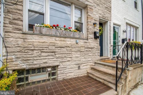 1638 16th St, Philadelphia, PA 19121-3202