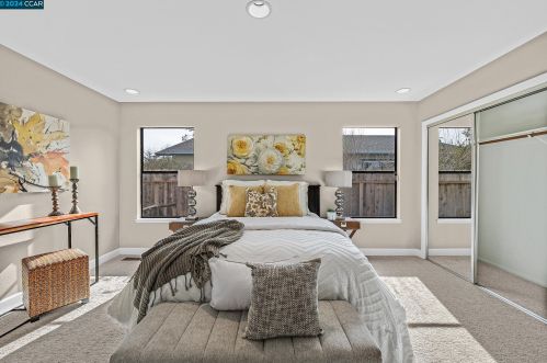 3917 Dana Ct, Concord CA  94519-1157 exterior