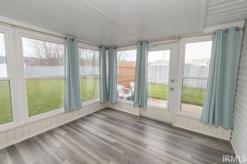 1218 Berkley Cir, Mishawaka IN 46544-4802 exterior