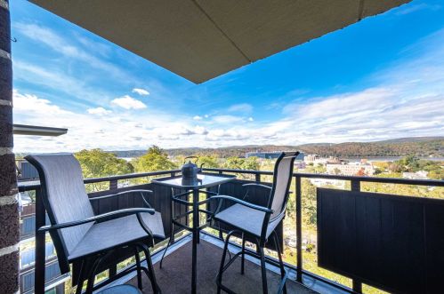 160 Academy St, Poughkeepsie NY  12601-4515 exterior