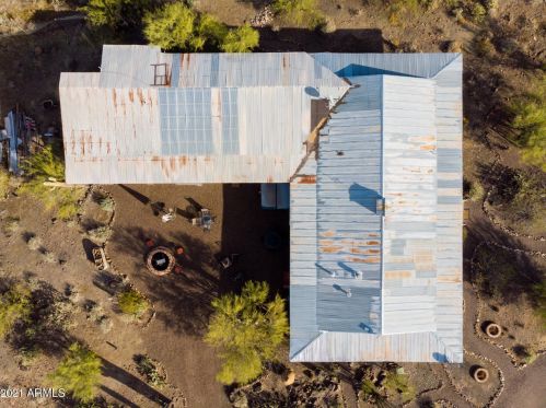 47713 29 Ave, Phoenix AZ 85087-9638 exterior