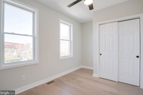 617 18th St, Washington DC 20020-6812 exterior