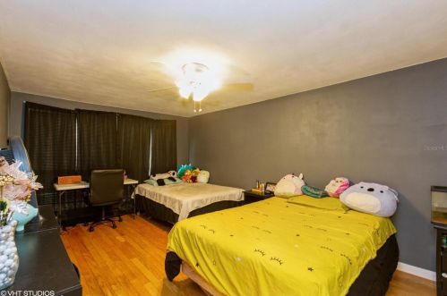 8306 Wagon Wheel Ln, Port Richey FL  34667-2549 exterior