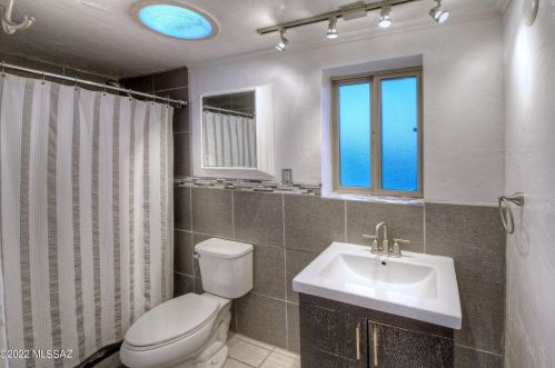 9731 Morrill Way, Tucson AZ 85749-8550 exterior