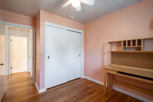 8456 51, Milwaukee WI 53223-3002 exterior