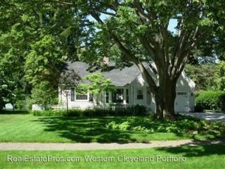 30897 Nantucket Row, Cleveland OH  44140-1048 exterior