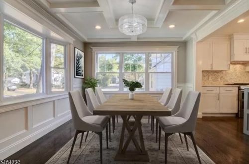 30 Elmwood Dr, Livingston NJ  07039-2205 exterior