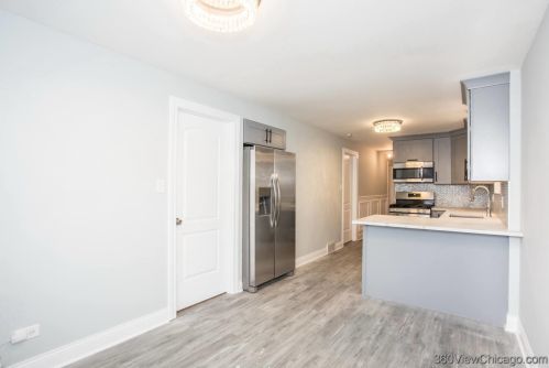 9019 Wallace St, Chicago IL  60620-2225 exterior