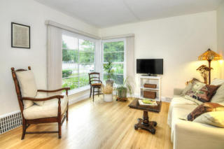 2520 73rd St, Milwaukee, WI 53213-1214