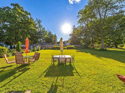 145 Howe Rd, New Britain CT 06053-1316 exterior