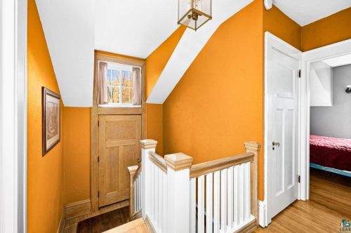 103 Winona St, Duluth MN 55803-1809 exterior