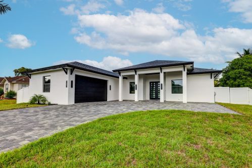 1601 Neptune Ave, Fort Pierce, FL 34953-4333