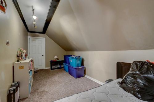 2106 34, Milwaukee WI 53215-2301 exterior