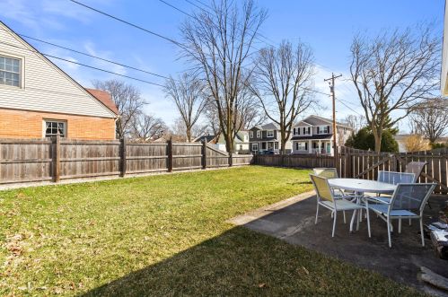 4801 Diversey Blvd, Milwaukee WI 53217-5919 exterior