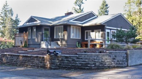3212 30th St, Bremerton, WA 98310-8317