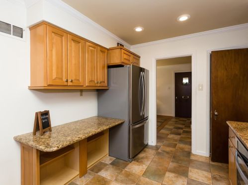 6471 Devonshire Ave, Saint Louis MO 63109-2505 exterior