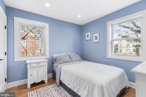 2257 16th St, Washington DC  20020-4301 exterior