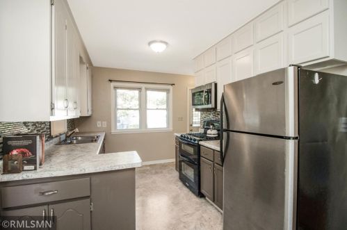 1122 Hubbard Ave, Saint Paul MN  55104-1425 exterior