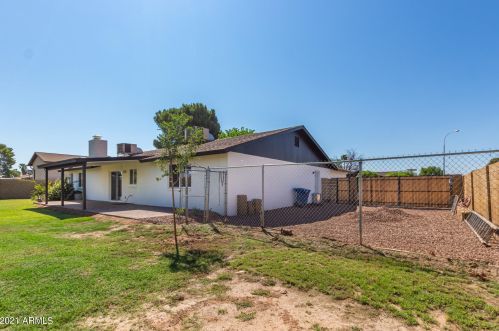 1198 Ivanhoe St, Chandler AZ  85225-3944 exterior