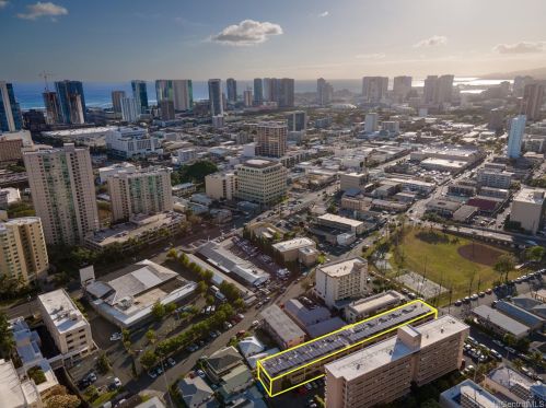 1323 Makiki St, Honolulu HI  96814-1336 exterior