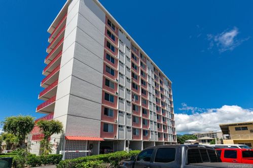 1670 Kalakaua Ave, Honolulu HI 96826-2451 exterior