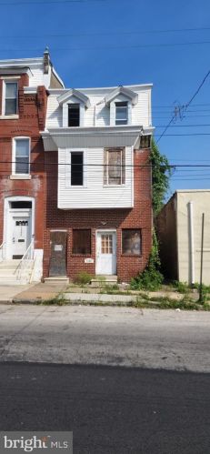 2506 3rd St, Chester, PA 19013-2310