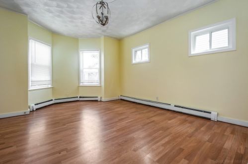 460 Chalkstone Ave, Providence RI 02909-4918 exterior