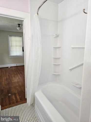 9216 Flower Ave, Silver Spring MD 20912-6641 exterior