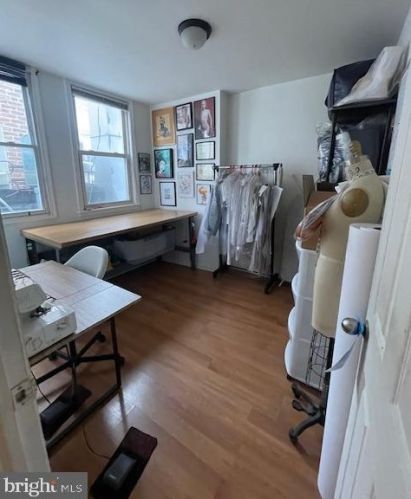 1430 Mckean St, Philadelphia PA 19145-2308 exterior