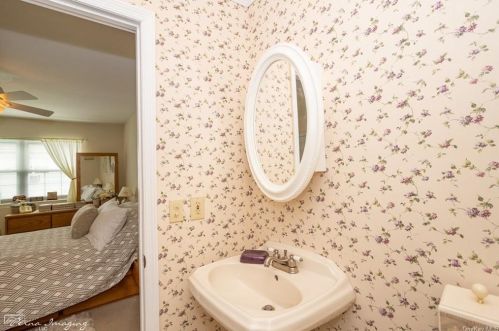 26 Jimal Dr, Middletown NY 10940-3648 exterior