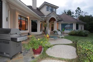 6 Farington Way, Spring TX  77382-2651 exterior