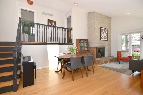 405 Church St, Elmhurst IL 60126-3644 exterior