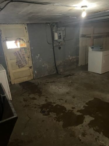 8138 Hermitage Ave, Chicago IL 60609-3810 exterior