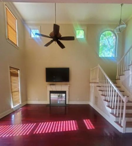 972 Dunning St, Atlanta, GA 30315-1807