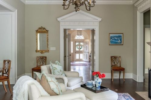 2959 Andrews Dr, Atlanta GA  30305-2905 exterior