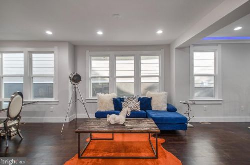 2911 17th St, Washington DC  20018-1825 exterior