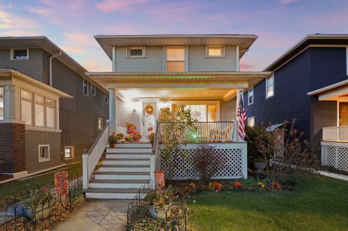 5820 Berenice Ave, Chicago, IL 60634-2628