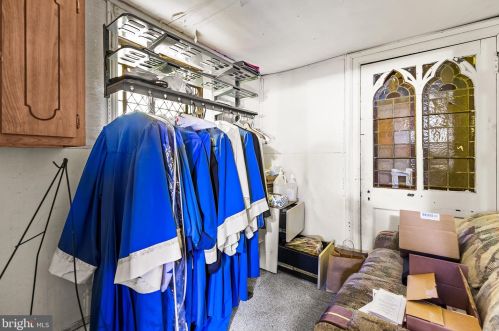 1600 18 St, Philadelphia PA 19145-1435 exterior