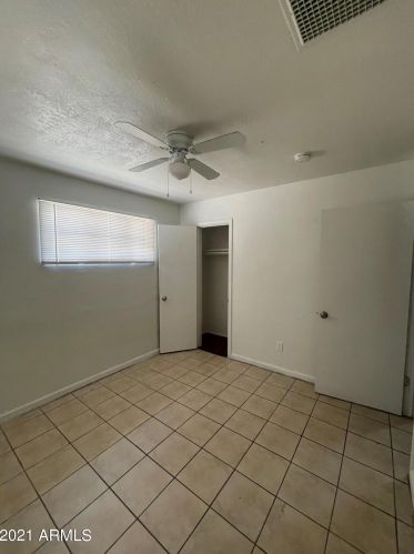 8806 30th Ave, Phoenix AZ  85051-3919 exterior