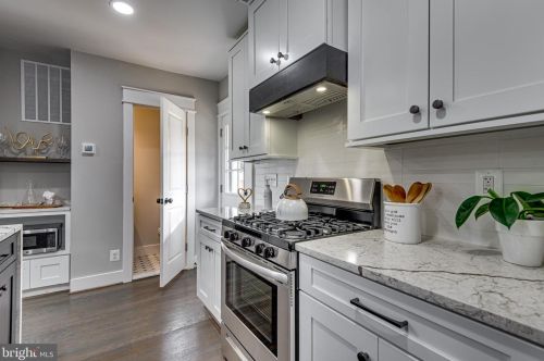 439 Newcomb St, Washington DC  20032-2650 exterior