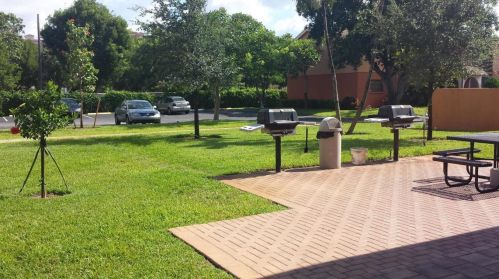 50 12th St, Boca Raton FL 33432-7317 exterior